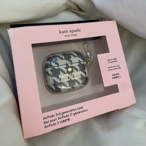 Kate Spade Houndstooth AirPods 3rd generation case.